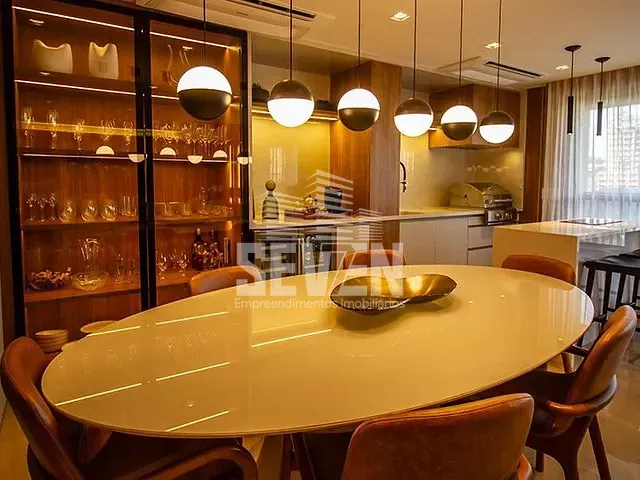 Apartamento com 159m² 3 quartos e 4 banheiros, à venda, no bairro Vila Aviação em Bauru
