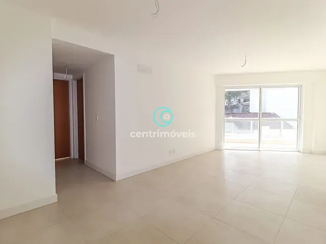 Apartamento com 117m² 3 quartos e 4 banheiros, à venda, no bairro Lagoa em Rio de Janeiro