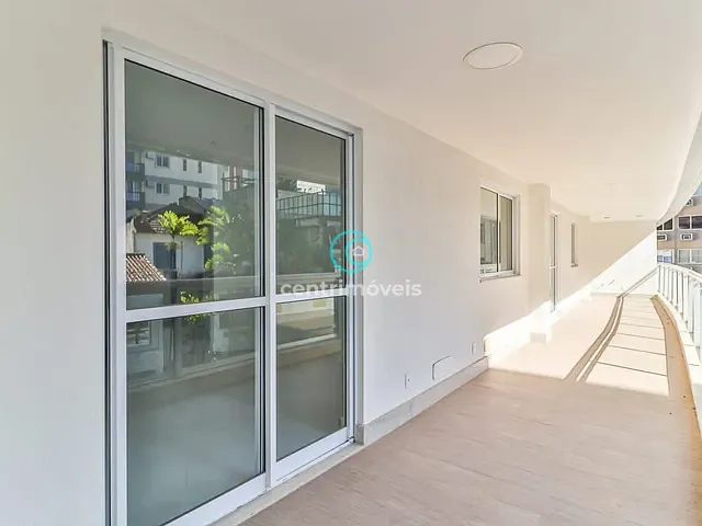 Apartamento com 117m² 3 quartos e 4 banheiros, à venda, no bairro Lagoa em Rio de Janeiro