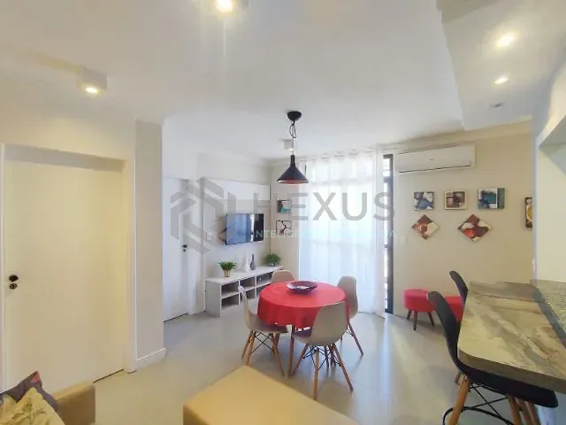 Apartamento 2 quartos e 1 banheiro, à venda, no bairro Enseada em Guarujá