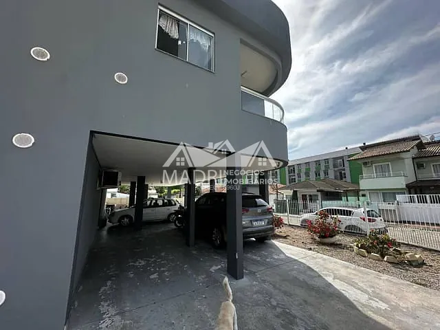 Apartamento com 100m² 3 quartos e 1 banheiro, à venda, no bairro São Sebastião em Palhoça