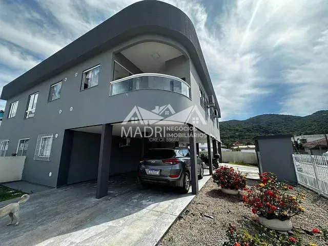 Apartamento com 100m² 3 quartos e 1 banheiro, à venda, no bairro São Sebastião em Palhoça