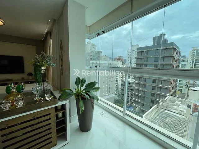 Apartamento 4 quartos e 4 banheiros, à venda, no bairro Meia Praia em Itapema