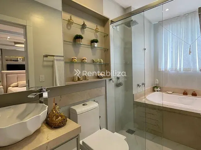 Apartamento 4 quartos e 4 banheiros, à venda, no bairro Meia Praia em Itapema