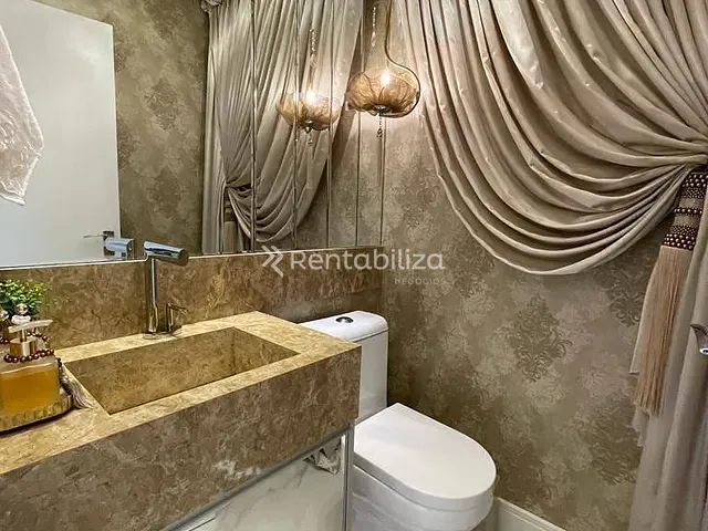 Apartamento 4 quartos e 4 banheiros, à venda, no bairro Meia Praia em Itapema