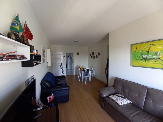 Apartamento com 85m² 2 quartos e 2 banheiros, à venda, no bairro Vila Valqueire em Rio de Janeiro