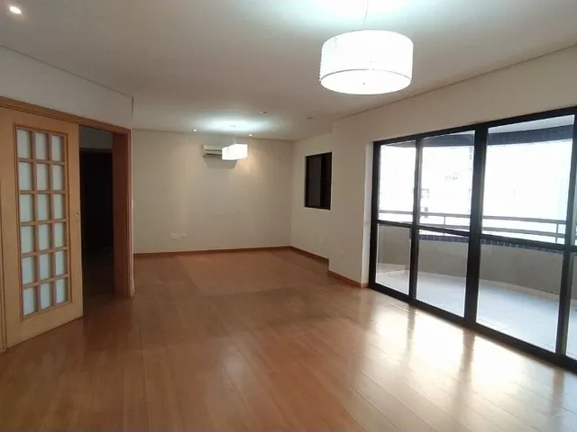Apartamento com 247m² 3 quartos e 5 banheiros, à venda, no bairro Gleba Palhano em Londrina