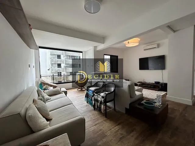 Apartamento com 163m² 3 quartos e 5 banheiros, à venda, no bairro Pitangueiras em Guarujá