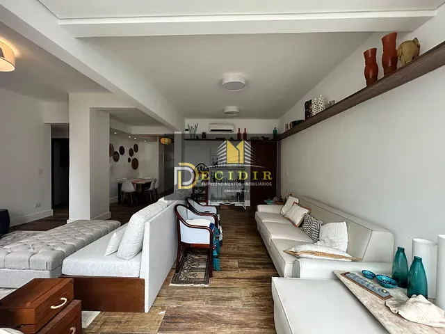 Apartamento com 163m² 3 quartos e 5 banheiros, à venda, no bairro Pitangueiras em Guarujá