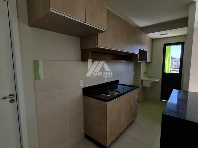 Apartamento com 62m² 3 quartos e 1 banheiro, à venda, no bairro Uvaranas em Ponta Grossa