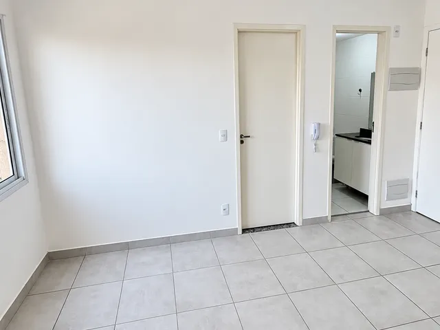 Apartamento com 34m² 2 quartos e 2 banheiros, para alugar, no bairro Parada Inglesa em São Paulo