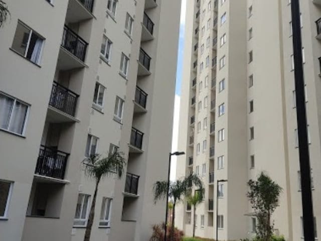 Foto do Apartamento - "Encantador apartamento semi-mobiliado com comodidades de clube no Residencial Porto Belo: o lar ideal para sua família!" | MACHADO CORRETORA DE IMÓVEIS LTDA