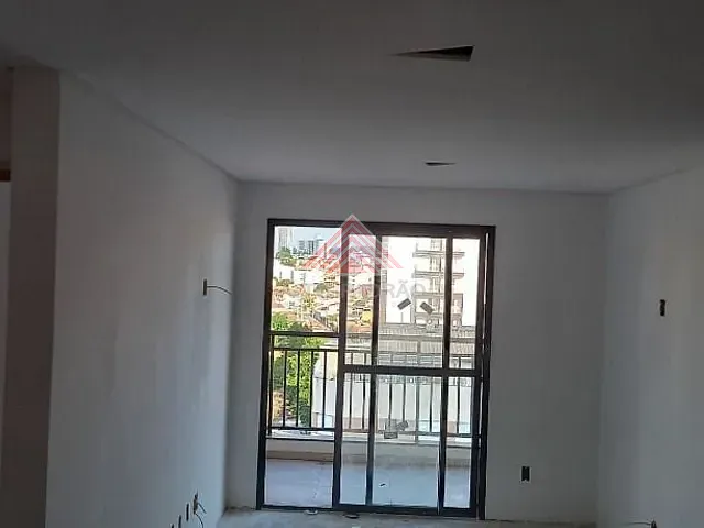 Apartamento 2 quartos e 1 banheiro, à venda, no bairro Jardim Haydee em Mauá