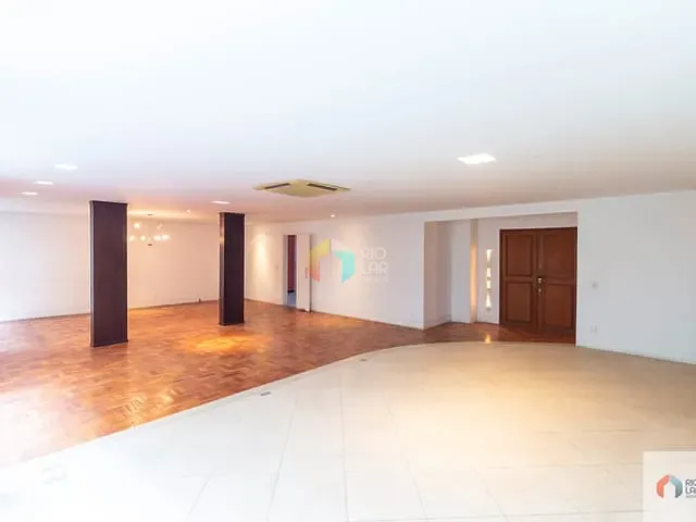 Apartamento com 280m² 4 quartos e 1 banheiro, à venda, no bairro Copacabana em Rio de Janeiro