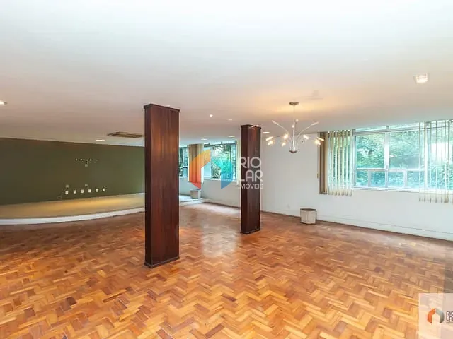 Apartamento com 280m² 4 quartos e 1 banheiro, à venda, no bairro Copacabana em Rio de Janeiro