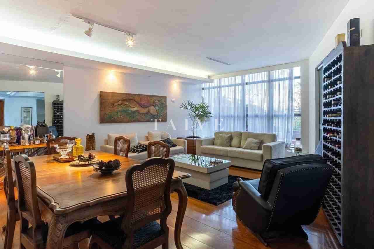 Apartamento, 4 quartos, 298 m² - Foto 1