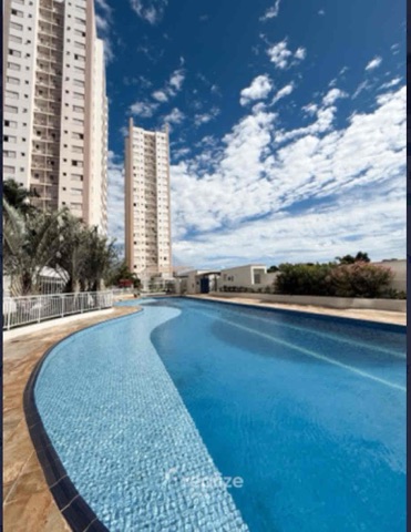 Foto do Apartamento - Apartamento à venda no Life Condomínio Club | 3 Quartos (1 Suíte), Varanda Gourmet, Planejados, 2 Vagas, Sol Poente, Cortina de Vidro Automatizada | ApêHouse | Imobi