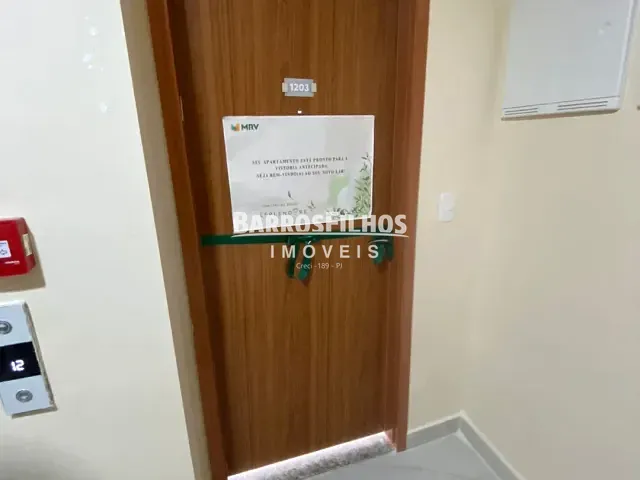 Apartamento com 78m² 2 quartos e 2 banheiros, para alugar, no bairro Farolândia em Aracaju