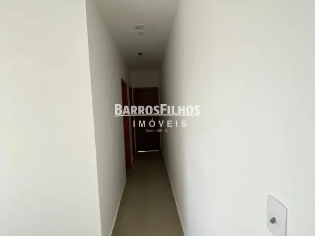 Apartamento com 78m² 2 quartos e 2 banheiros, para alugar, no bairro Farolândia em Aracaju