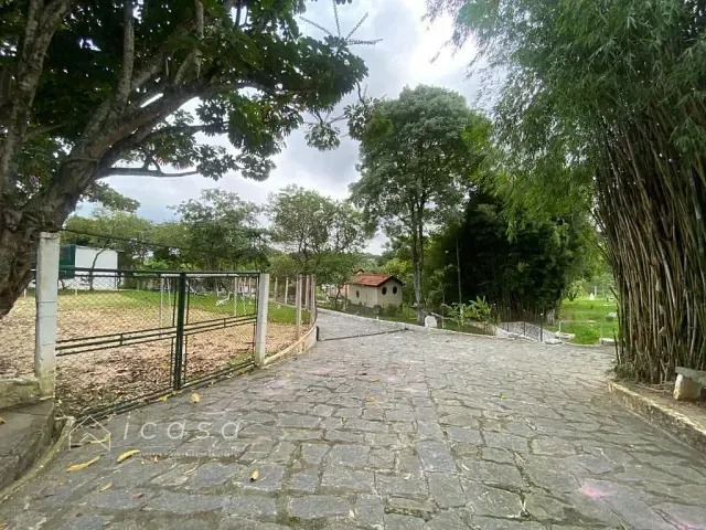 Apartamento com 61000m² 8 quartos e 8 banheiros, à venda, no bairro Vila Favorino em Caçapava