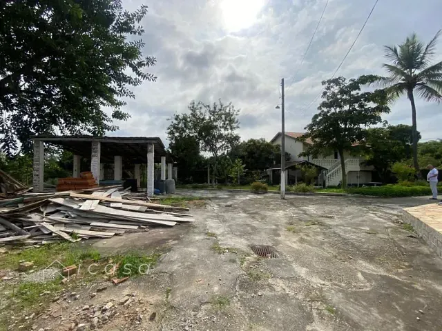 Apartamento com 61000m² 8 quartos e 8 banheiros, à venda, no bairro Vila Favorino em Caçapava