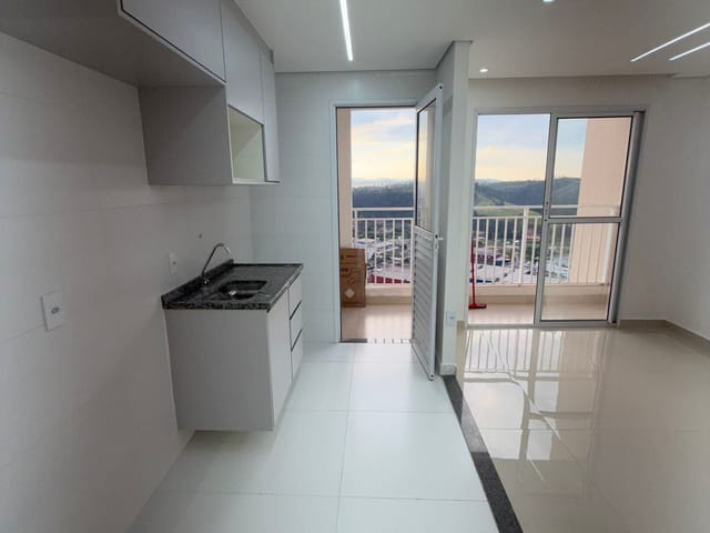 Apartamento 3 quartos e 2 banheiros, para alugar, no bairro São Luiz (Polvilho) em Cajamar