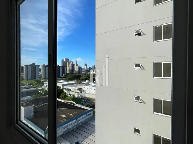 Apartamento 2 quartos e 1 banheiro, à venda, no bairro Alto São Bento em Itapema