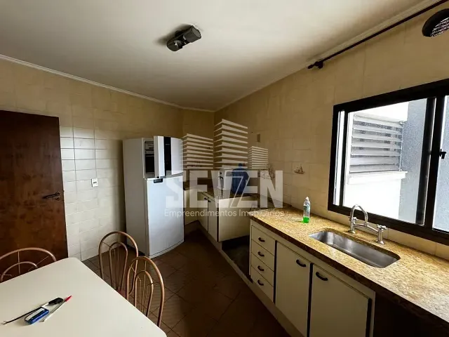 Apartamento com 198m² 3 quartos e 4 banheiros, à venda, no bairro Vila Serrão em Bauru
