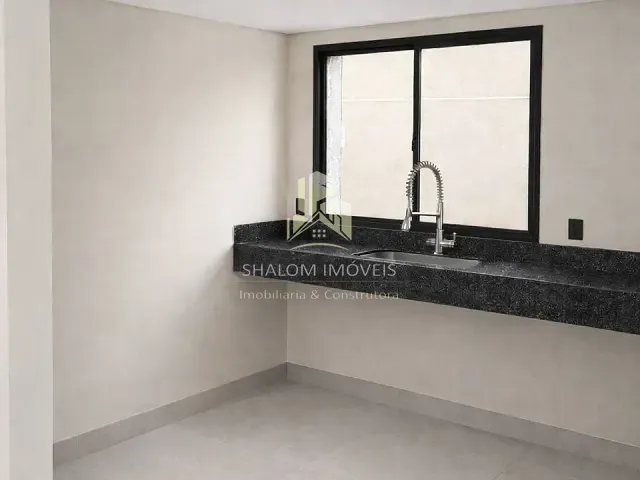 Apartamento 2 quartos e 2 banheiros, à venda, no bairro Lourdes em Belo Horizonte