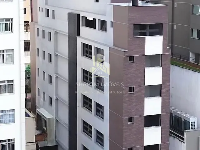 Apartamento 2 quartos e 2 banheiros, à venda, no bairro Lourdes em Belo Horizonte