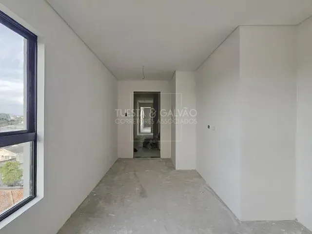 Apartamento com 64m² 2 quartos e 2 banheiros, à venda, no bairro Bacacheri em Curitiba