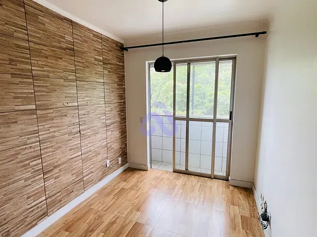 Apartamento 2 quartos e 1 banheiro, à venda, no bairro Jardim Santa Terezinha em São Paulo