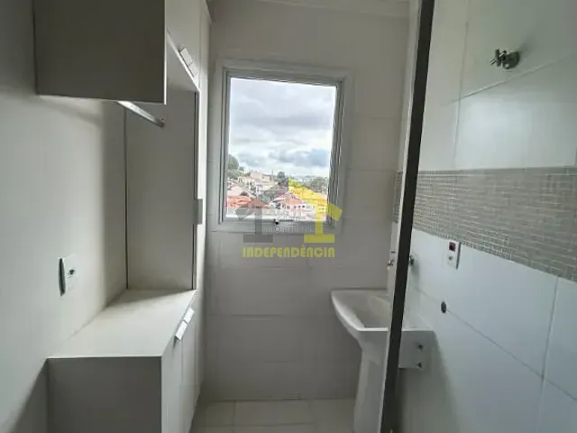 Apartamento 2 quartos e 2 banheiros, à venda ou para alugar, no bairro Vila Bela Vista em Itatiba