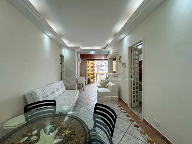 Apartamento 1 quarto e 2 banheiros, à venda, no bairro Pitangueiras em Guarujá