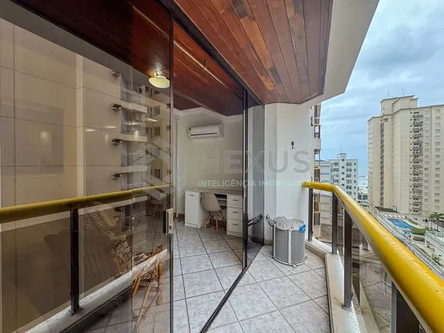Apartamento 1 quarto e 2 banheiros, à venda, no bairro Pitangueiras em Guarujá