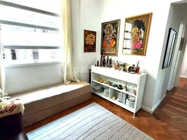 Apartamento com 60m² 1 quarto e 2 banheiros, à venda, no bairro Copacabana em Rio de Janeiro