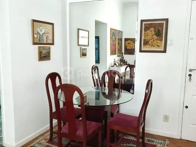 Apartamento com 60m² 1 quarto e 2 banheiros, à venda, no bairro Copacabana em Rio de Janeiro