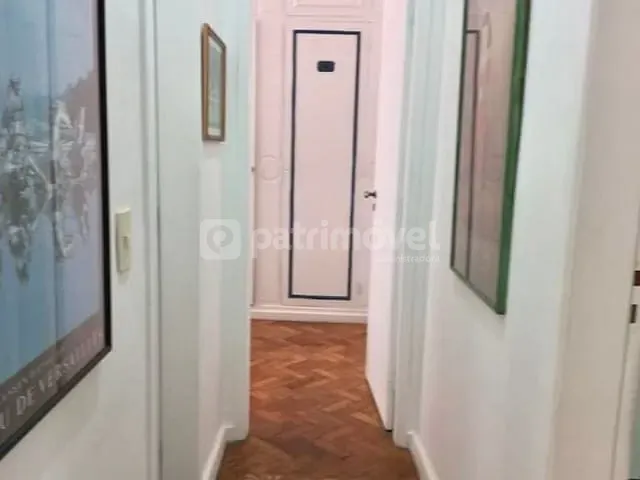 Apartamento com 60m² 1 quarto e 2 banheiros, à venda, no bairro Copacabana em Rio de Janeiro
