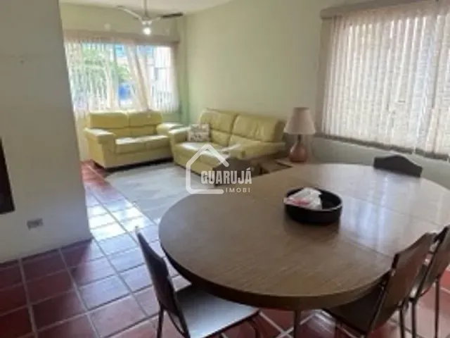 Apartamento 2 quartos e 2 banheiros, à venda, no bairro Enseada em Guarujá