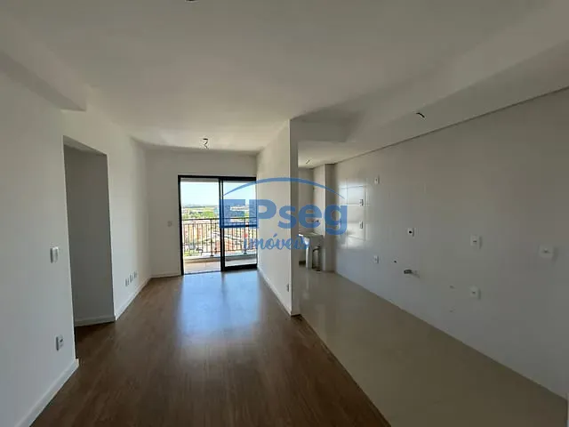 Apartamento 3 quartos e 2 banheiros, à venda, no bairro Parque Jamaica em Londrina