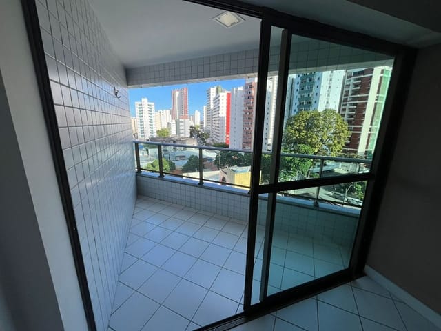 Apartamento com 116m² 2 quartos e 3 banheiros, à venda, no bairro Boa Viagem em Recife