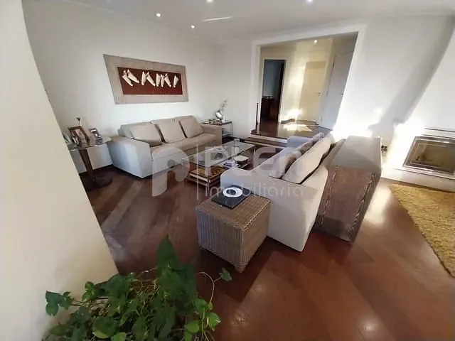 Apartamento com 250m² 4 quartos e 6 banheiros, à venda, no bairro Água Fria em São Paulo