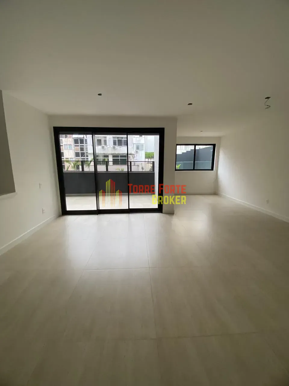 Apartamento, 3 quartos, 124 m² - Foto 1