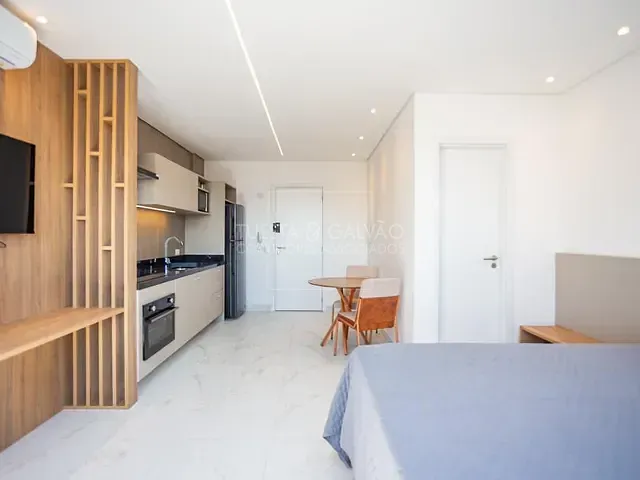 Apartamento com 30m², à venda, no bairro Cristo Rei em Curitiba