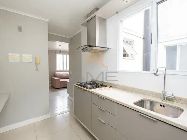 Apartamento 2 quartos e 1 banheiro, à venda, no bairro São Gonçalo em Pelotas