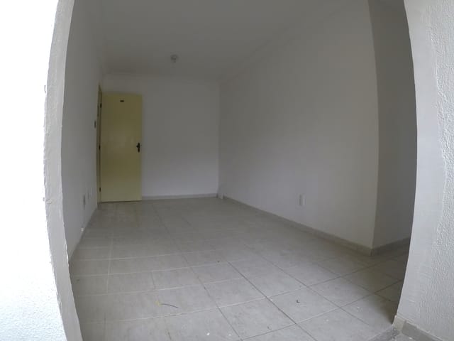 Apartamento com 60m² 3 quartos e 1 banheiro, para alugar, no bairro Farolândia em Aracaju