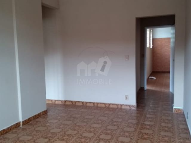 Apartamento à venda, no bairro Centro em Petrópolis