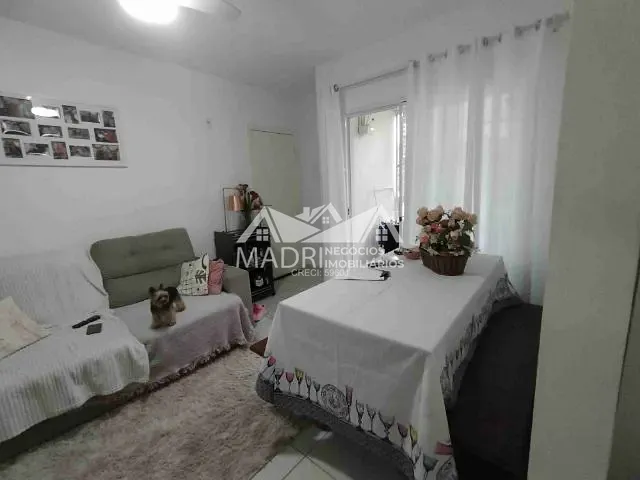 Apartamento 2 quartos e 1 banheiro, à venda, no bairro Aririú em Palhoça