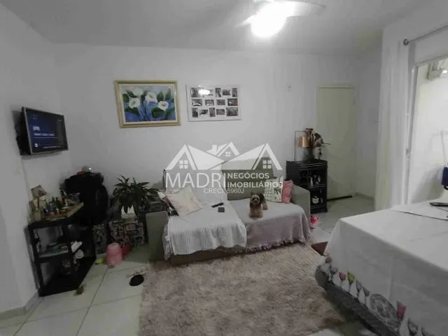 Apartamento 2 quartos e 1 banheiro, à venda, no bairro Aririú em Palhoça