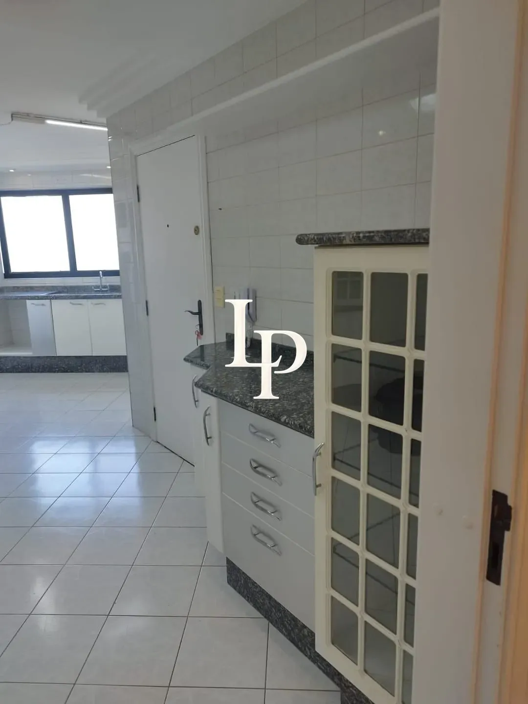 Apartamento, 3 quartos, 178 m² - Foto 8